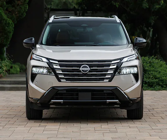 The front grille of the 2025 Nissan Rogue in Pompano Beach, FL